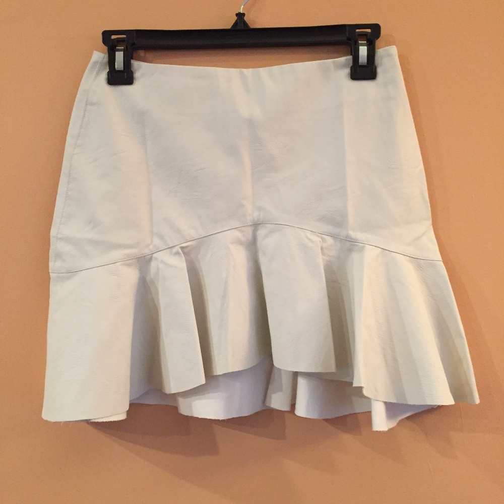 NEW WITH TAGS: ZARA |  Faux leather 2pc